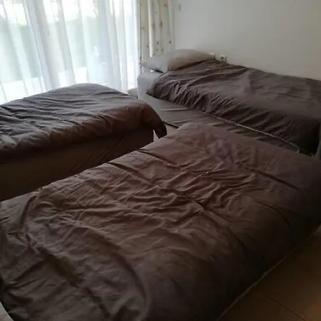 Yves 2 Bed At Sun Village Sunny Not Far Away From The Sea Sluneční pobřeží