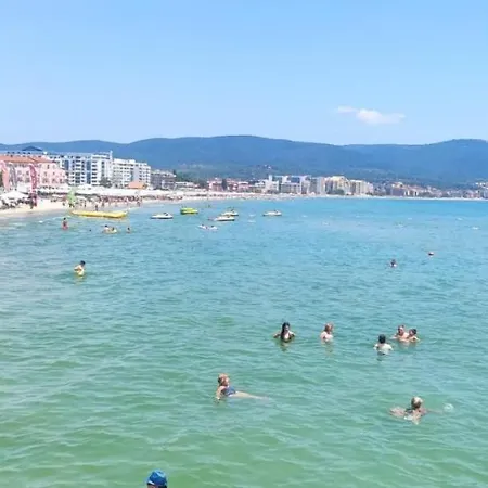 Apartamento Yves 2 Bed At Sun Village Sunny Not Far Away From The Sea Sunny Beach